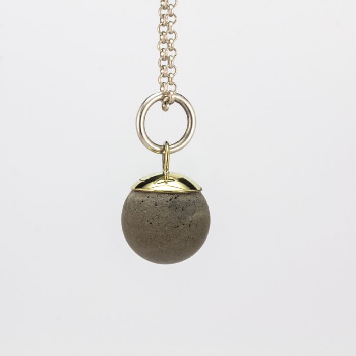 Pendentif petite sphère laiton